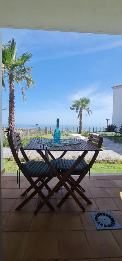 Small Oasis - Appartement 6 Personnes Манилва Экстерьер фото